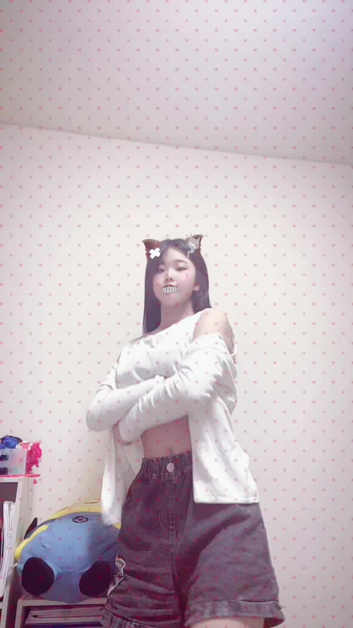 @すみれ