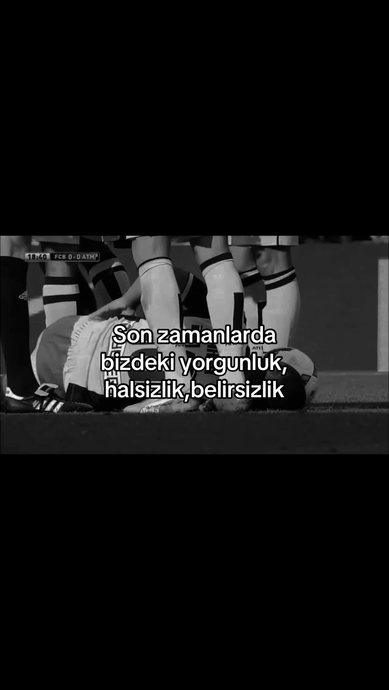 @😭