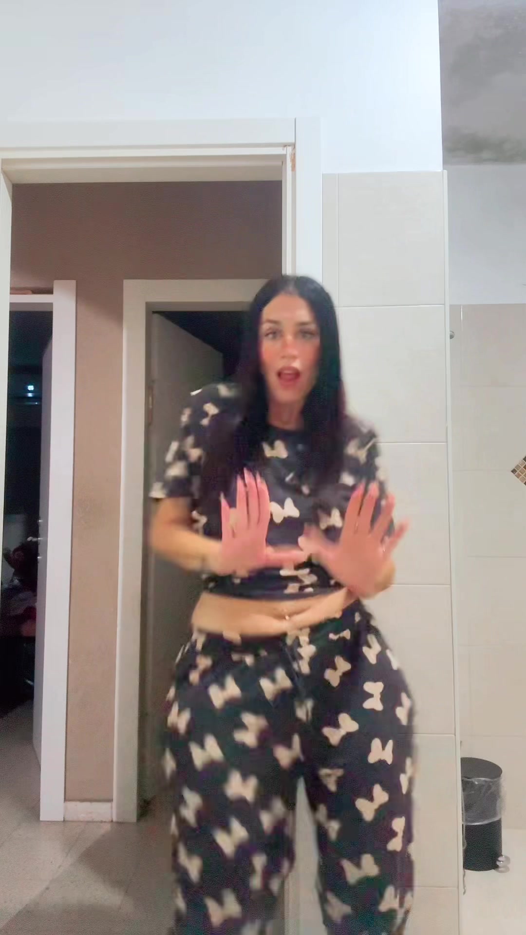 @🧩𝒀𝒂𝒔𝒎𝒊𝒏 𝑰𝒛𝒉𝒂𝒌𝒊💠