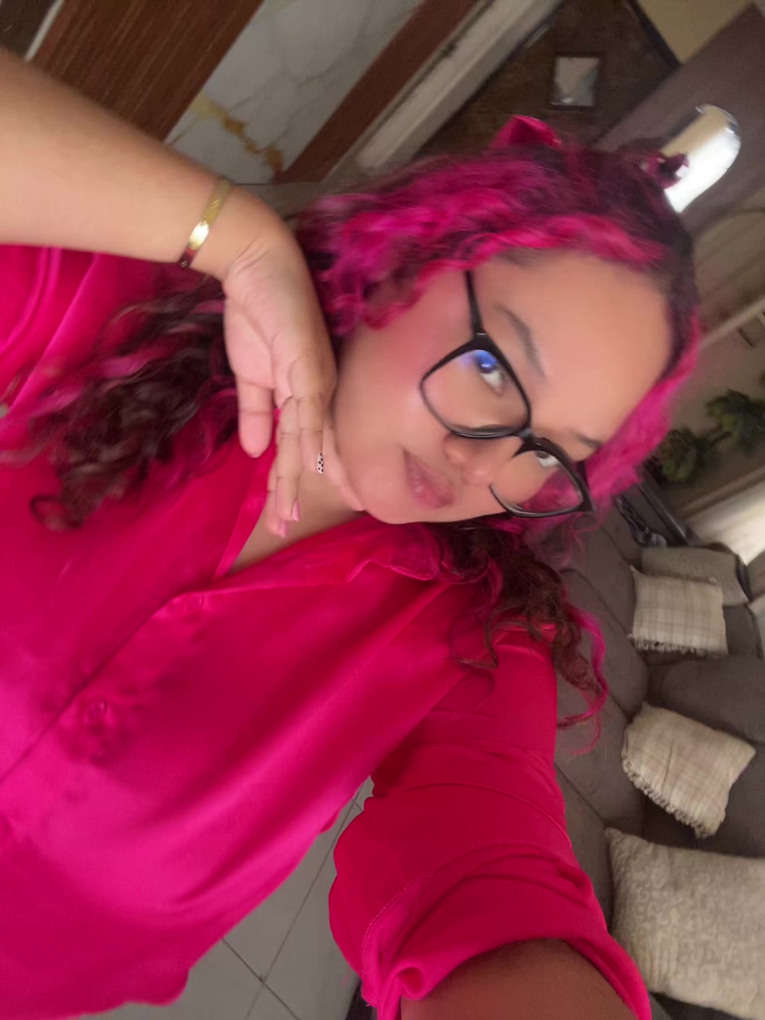 @adamaris