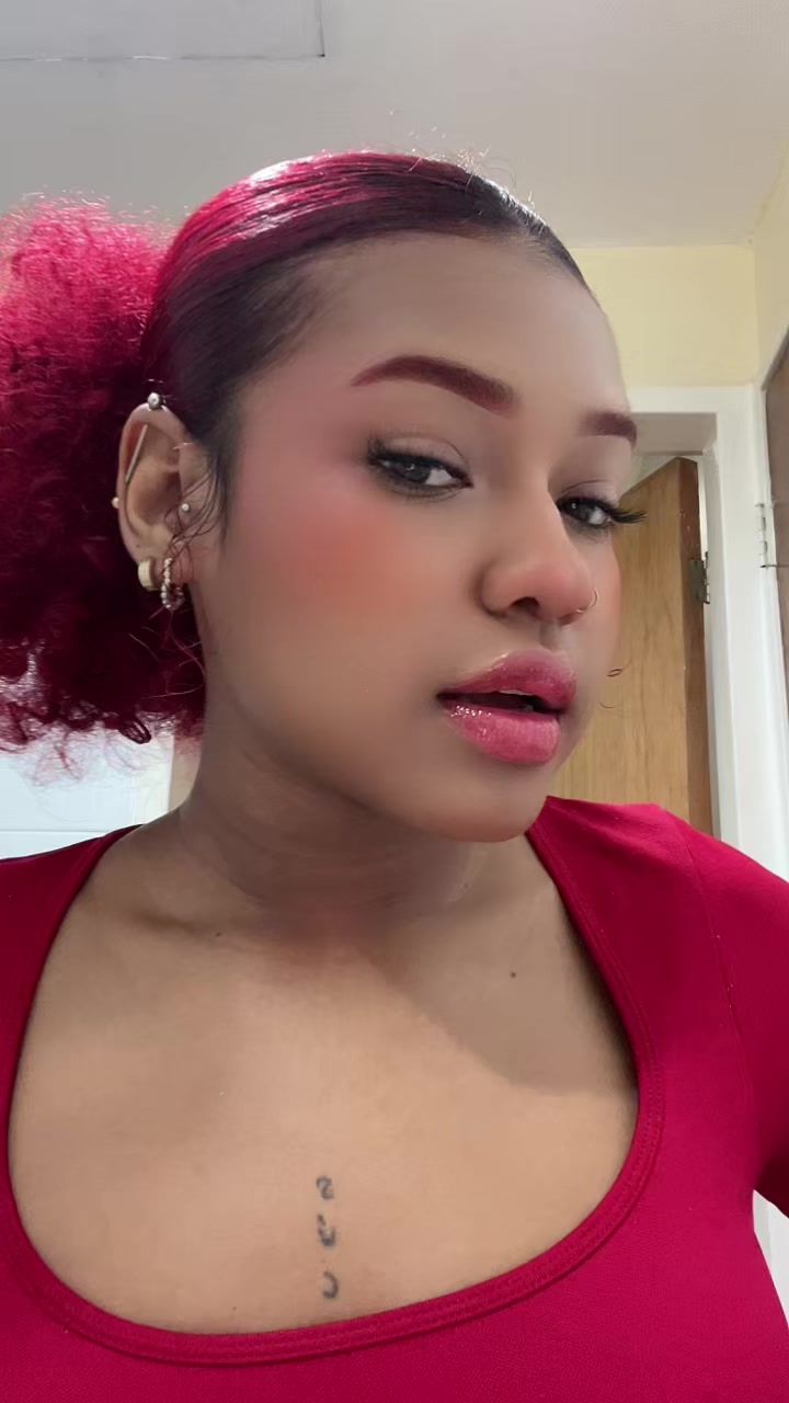 @Blaxkbarbie
