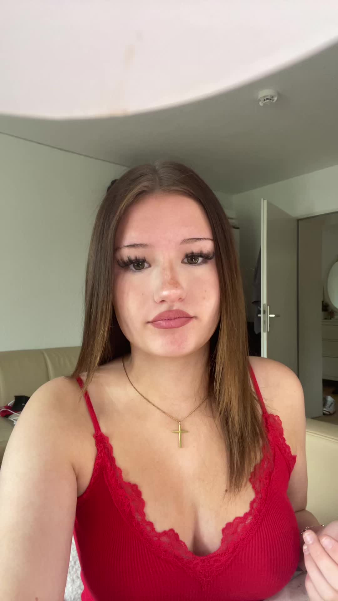 @️