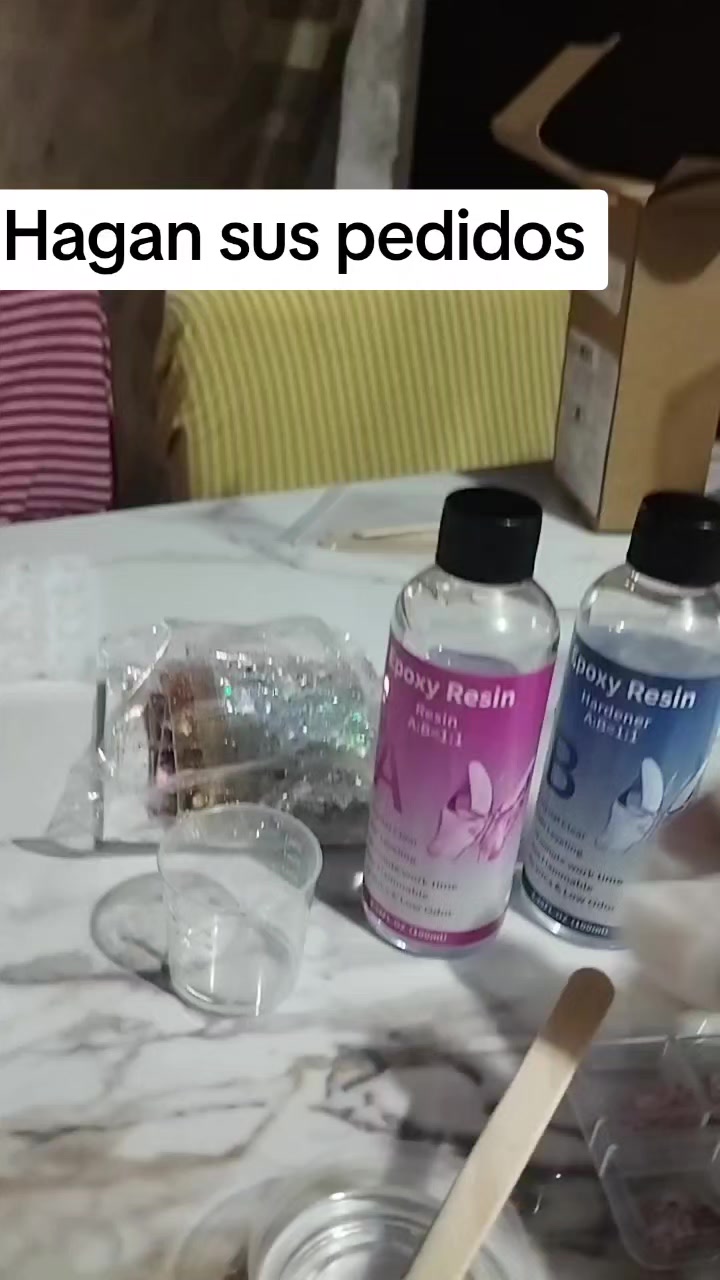 @Karin Gallardo Guerr