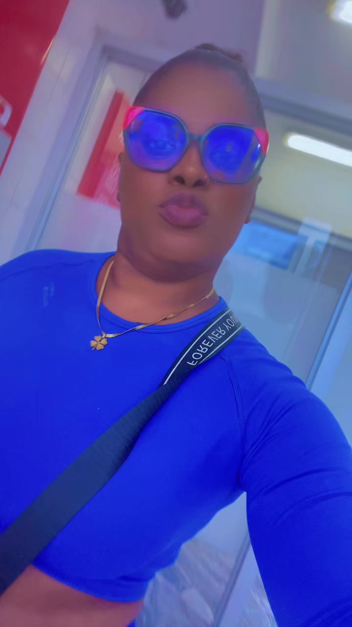 @Tia🥰