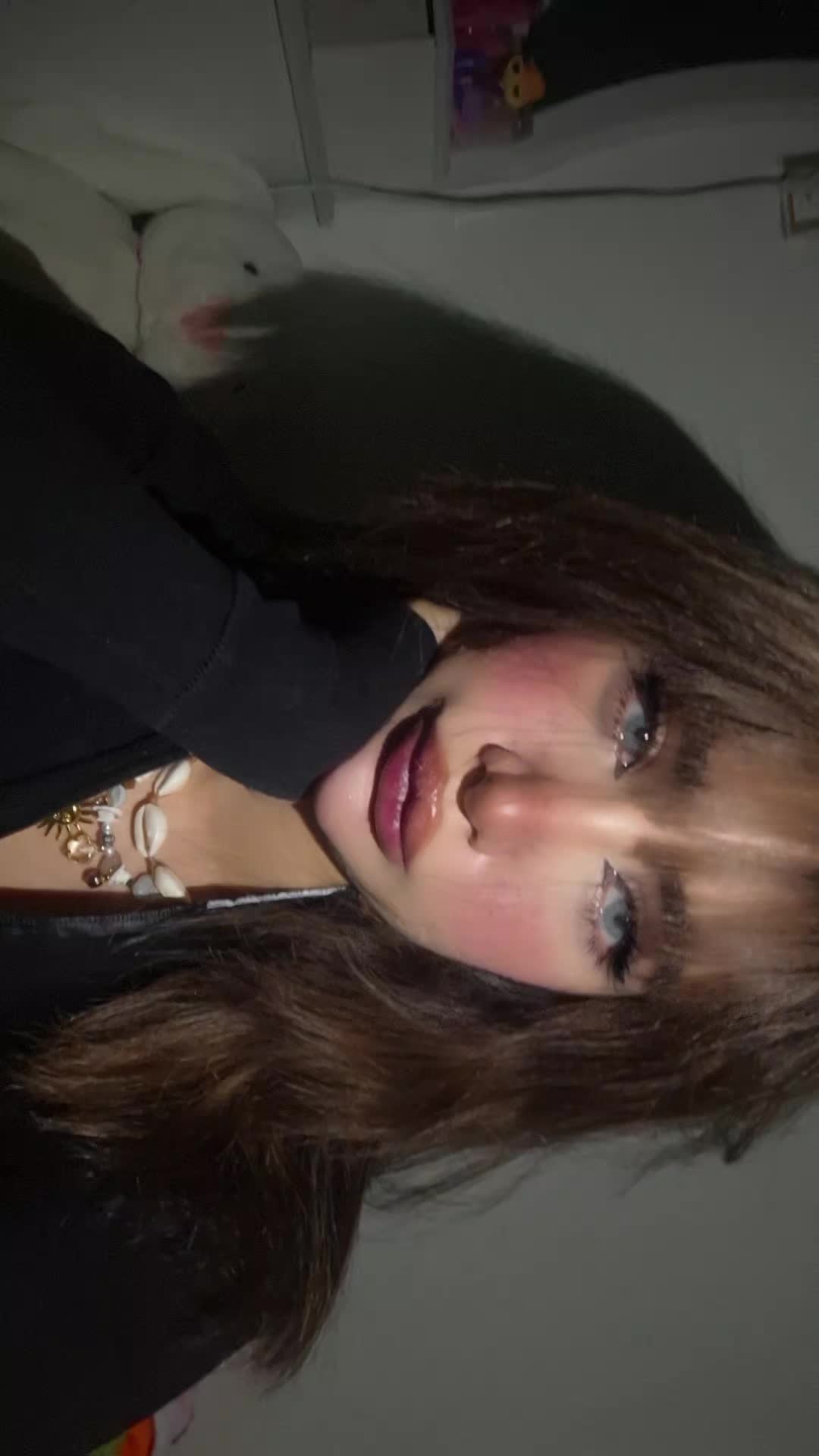 @elena