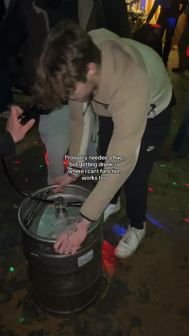 @️