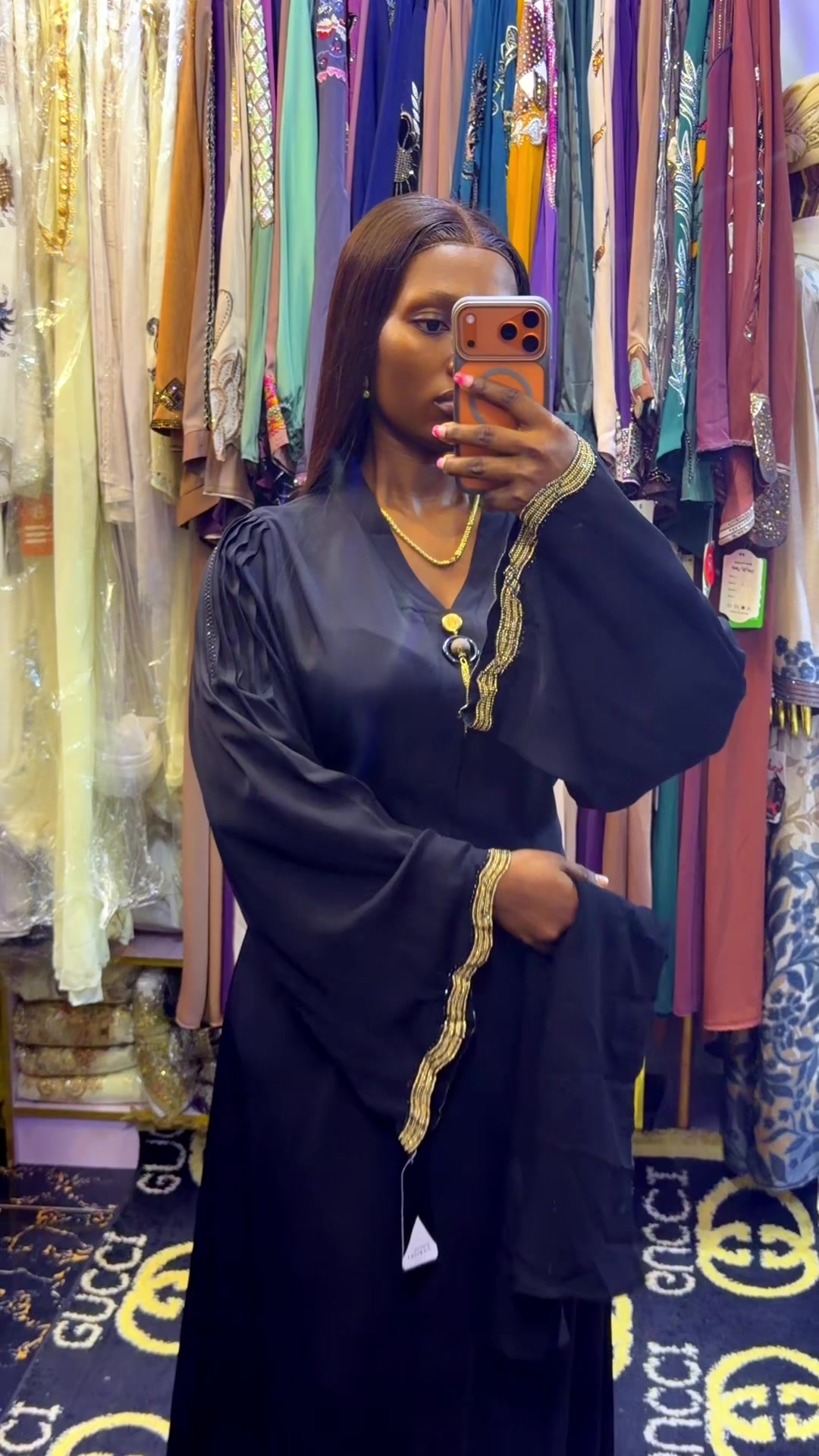@Oyins_wears
