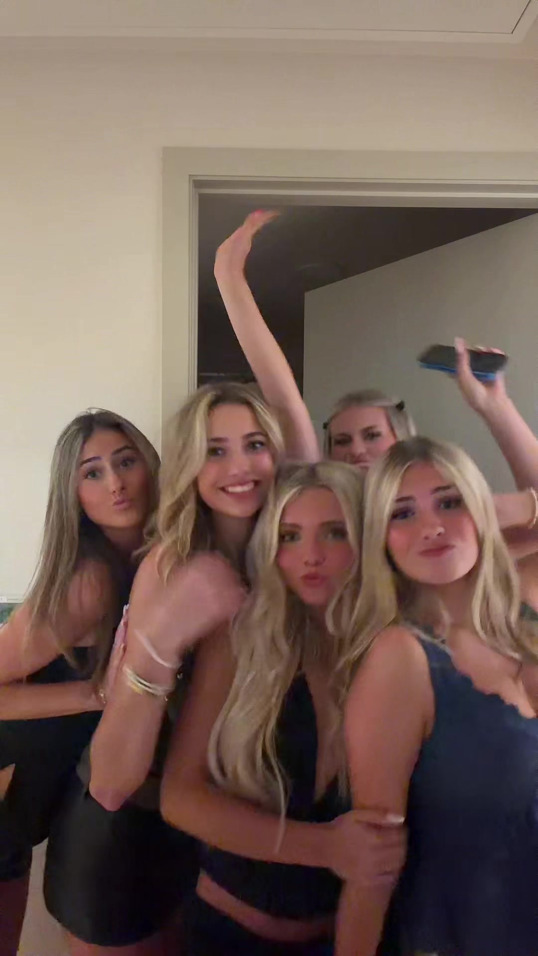 @samanthajanefullerr