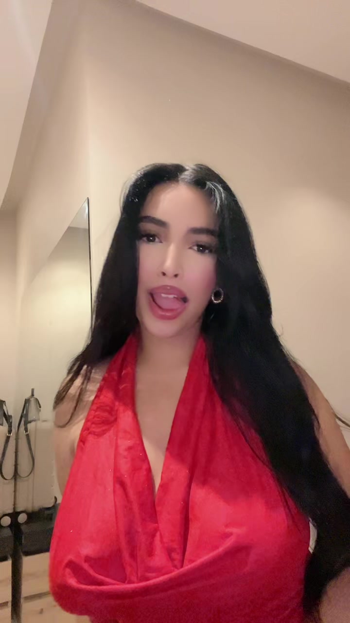 @Sophia.mr