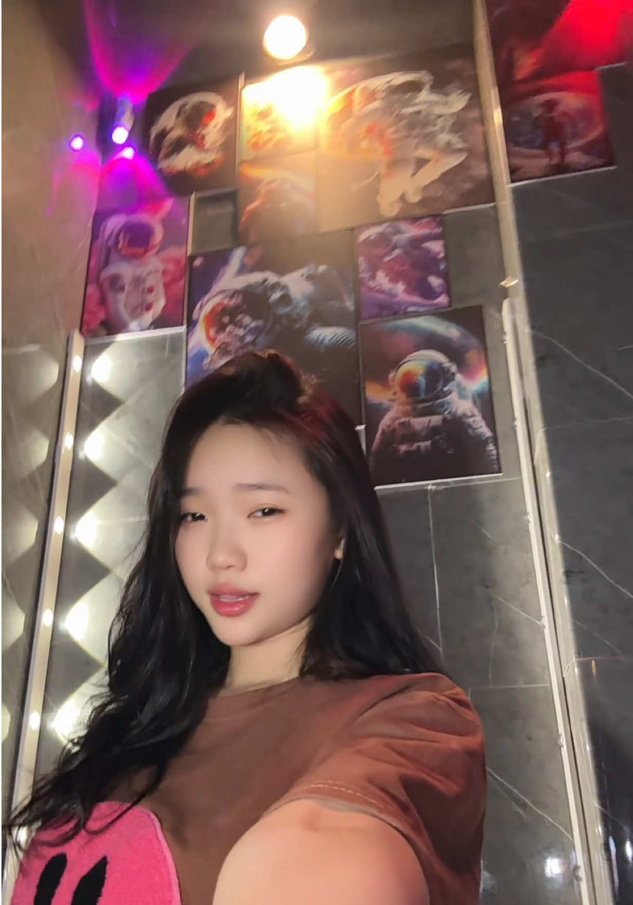 @Bé Hằng 2K9