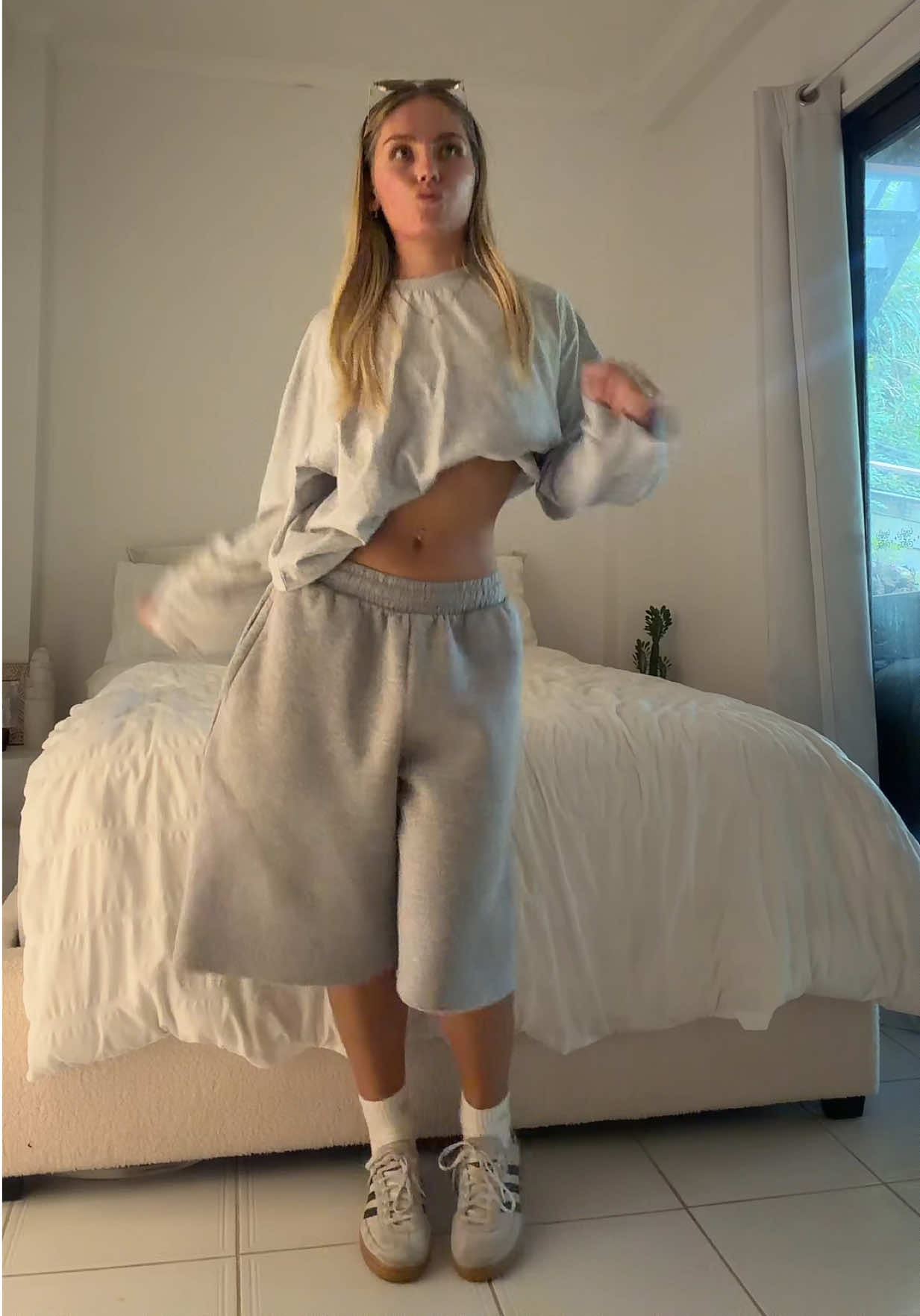 @ZOE ELLIOTT