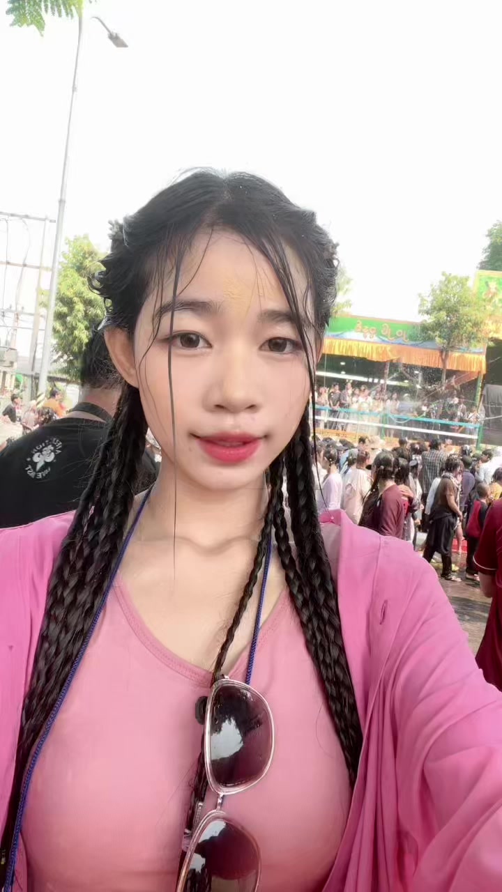 @Hsu Shwe Yi Tun♐