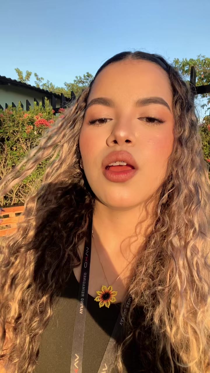 @Dani🌼