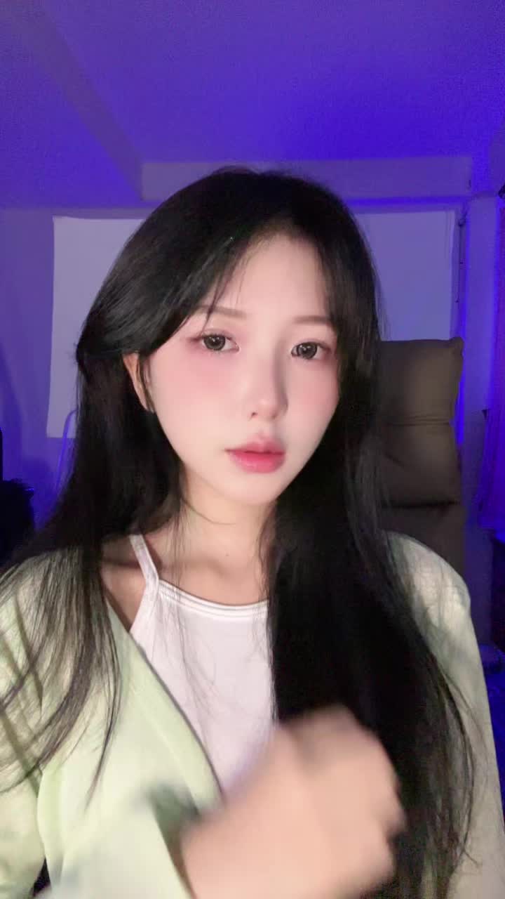 @Nhi công túa 💛🪽