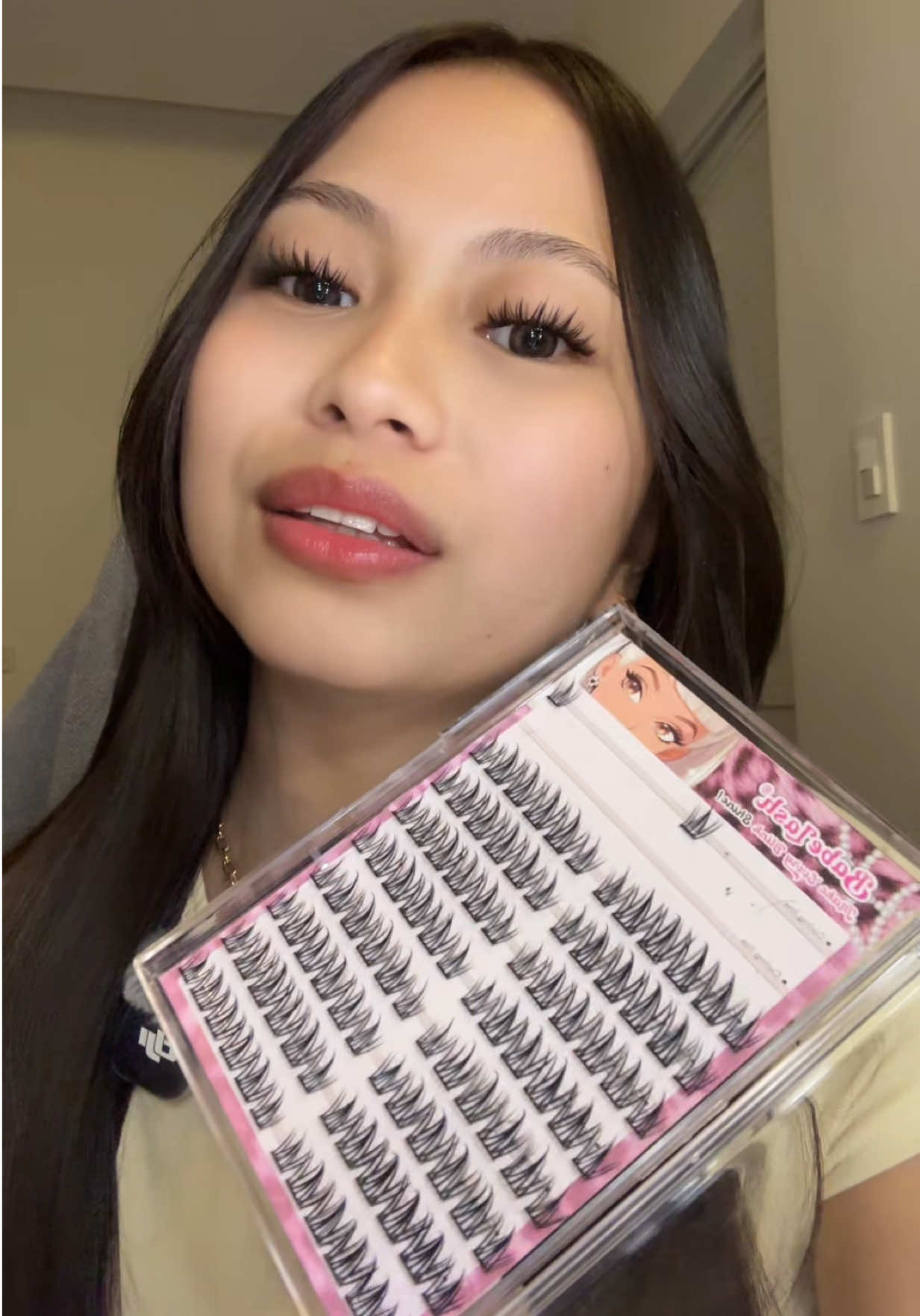 @elyssaolazo_