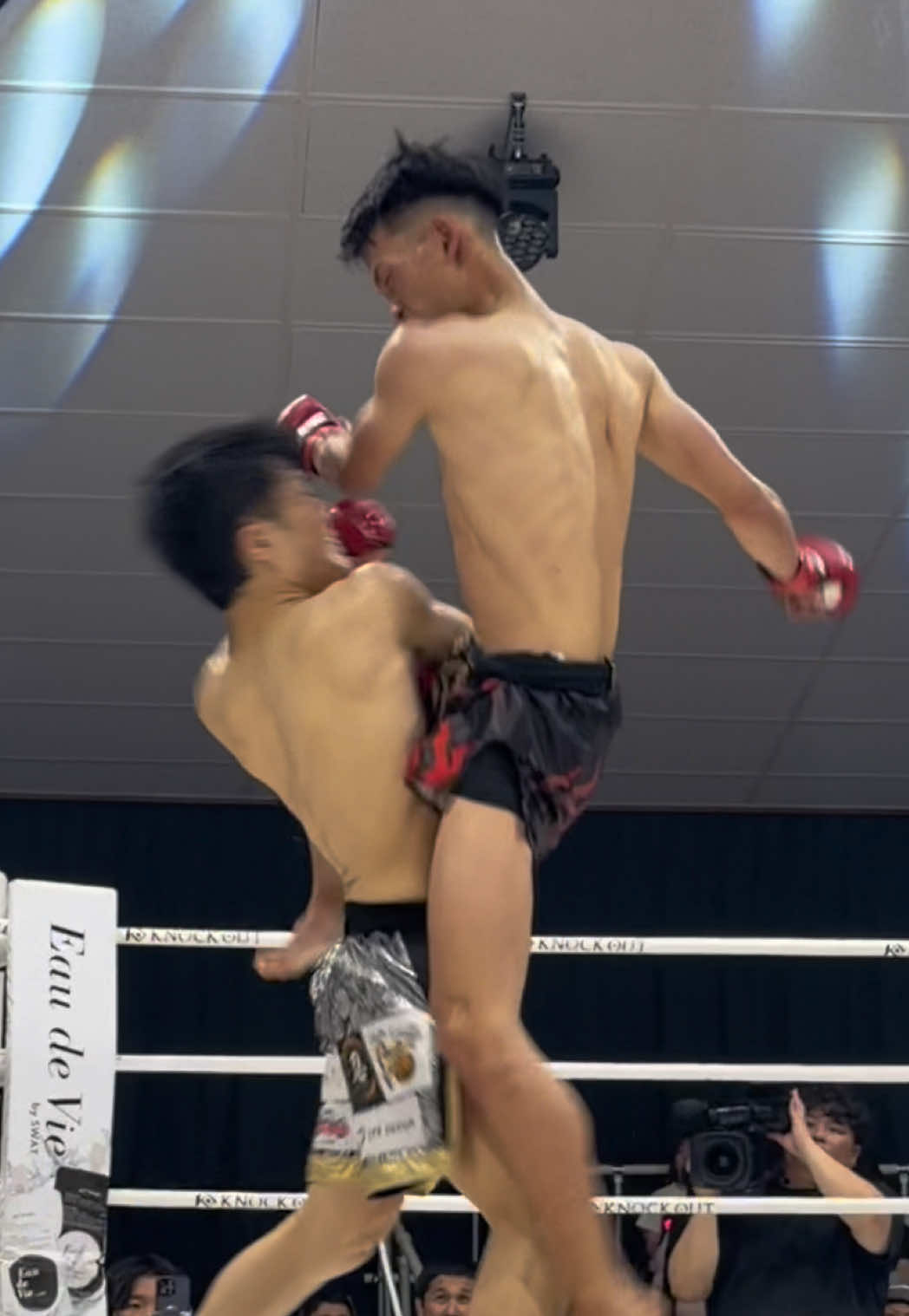 @KNOCK OUT(ノックアウト)公式