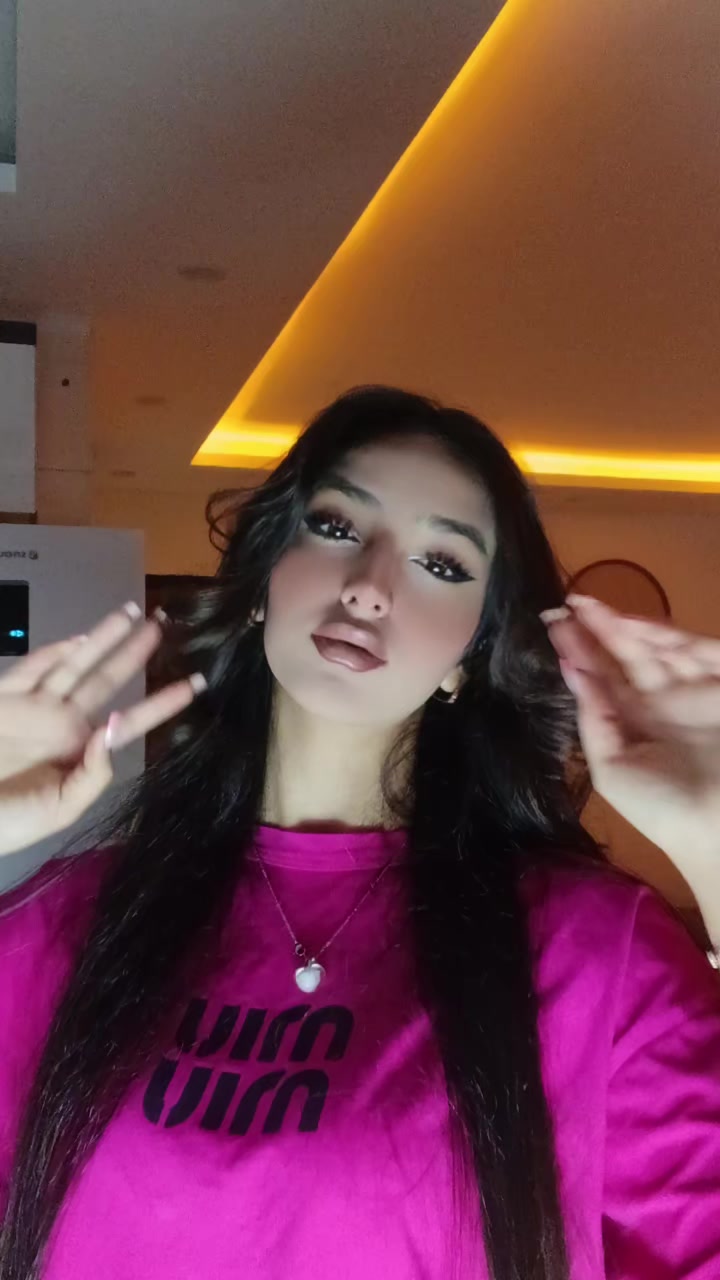 @Donya🫐