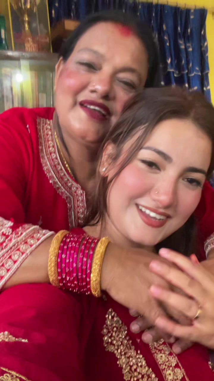 @Hardika Raut