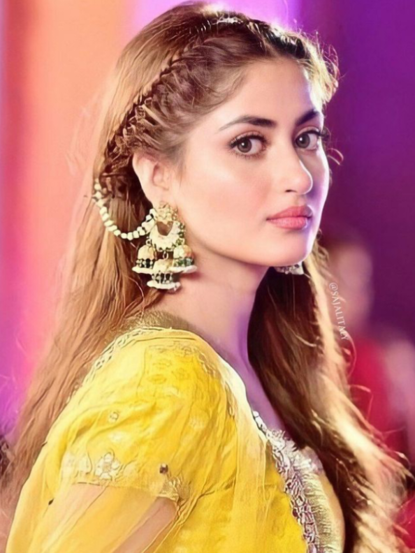 @Pakistani Actresses