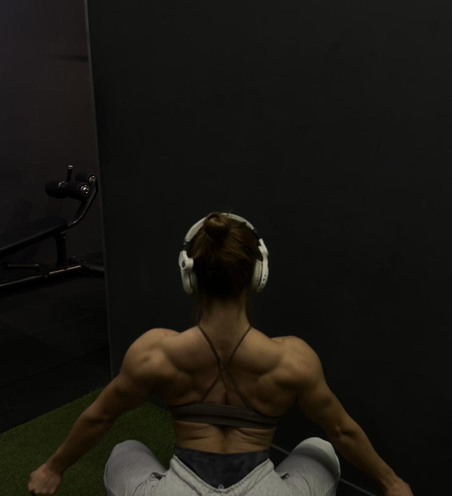 @laaanster.fit65
