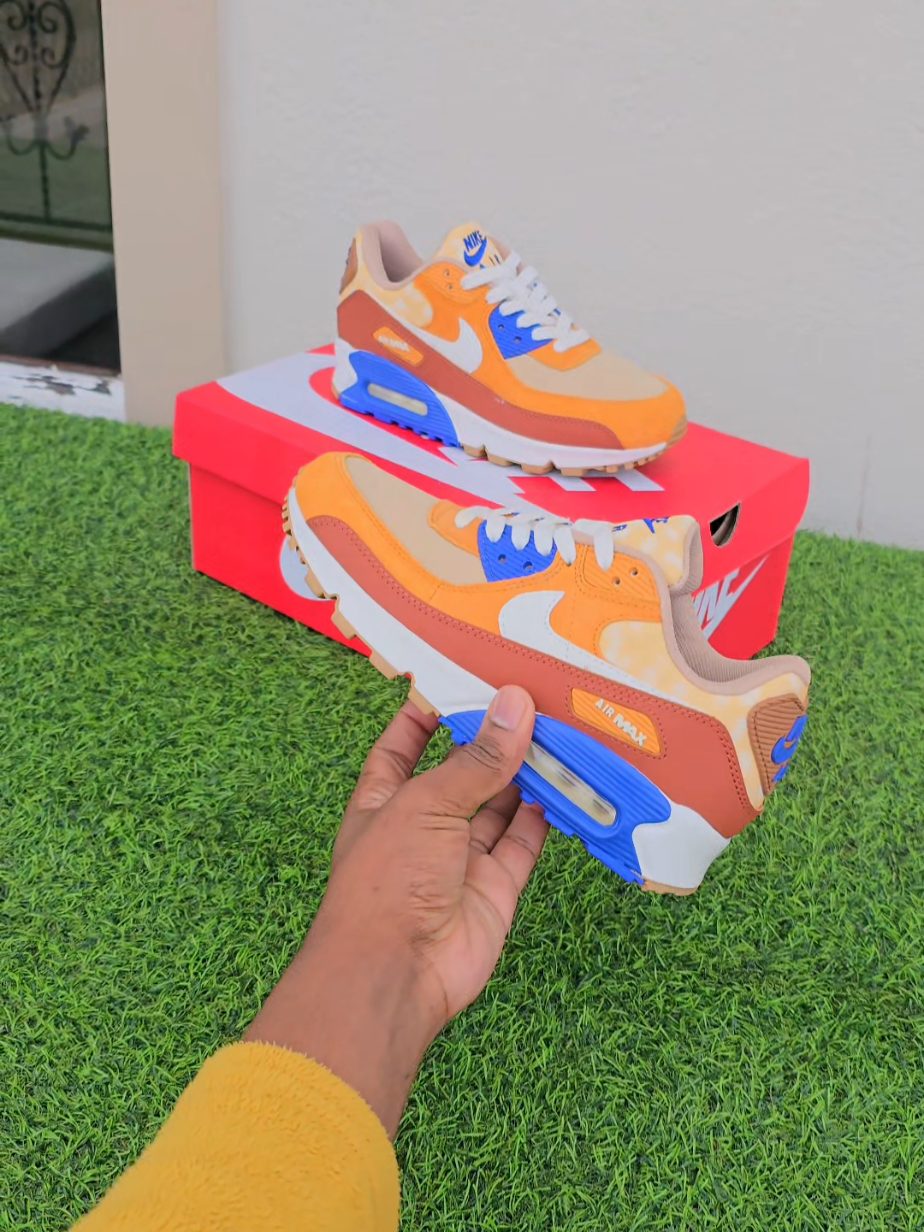 @Jayjaysneakerscpt(pty)ltd