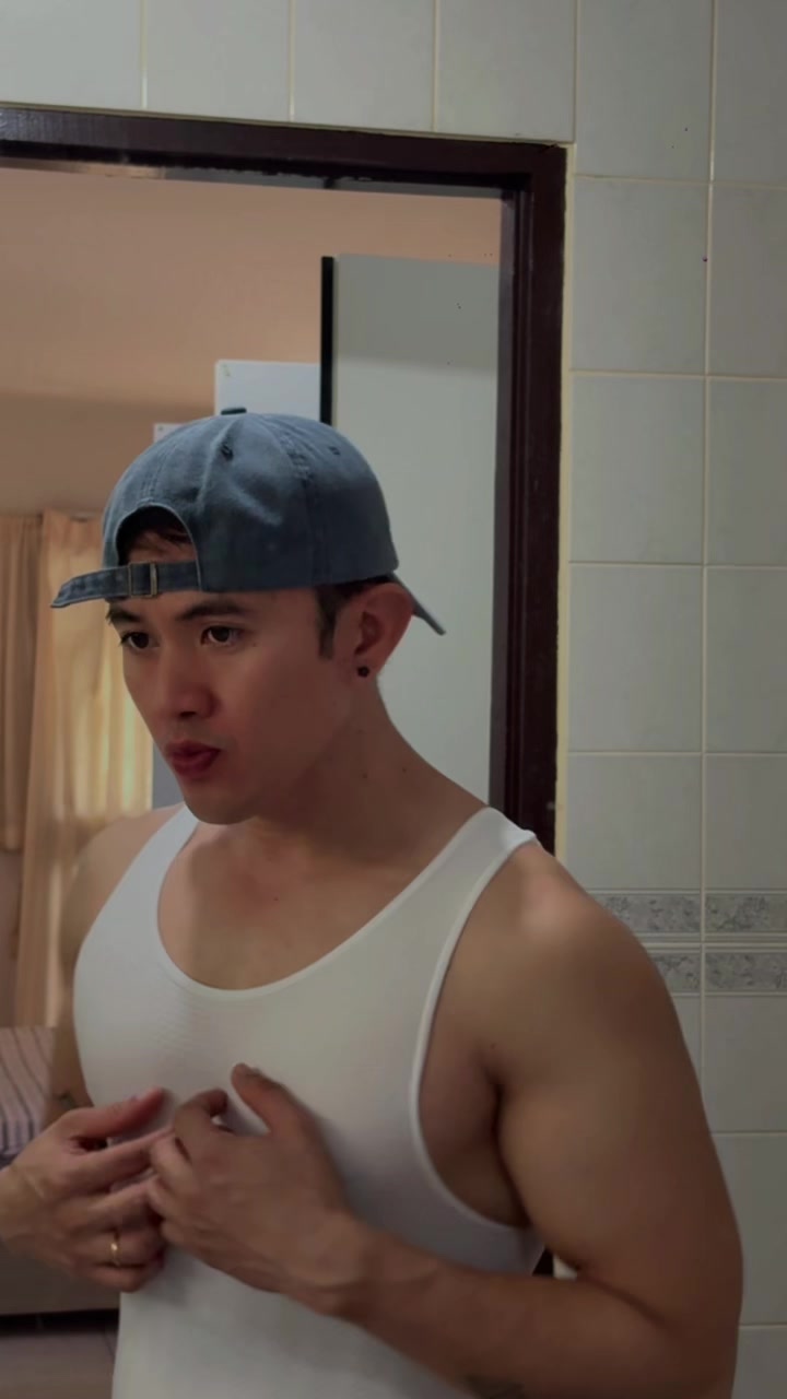 @Iambryanadlaon