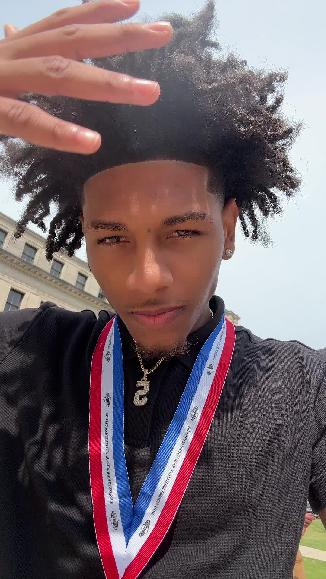 @j5🪫