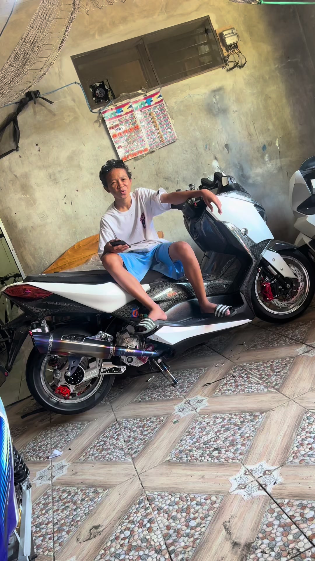 @Gawang Thh Err Works 😈😈😈