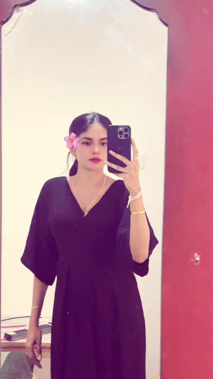 @Dewww 🎀