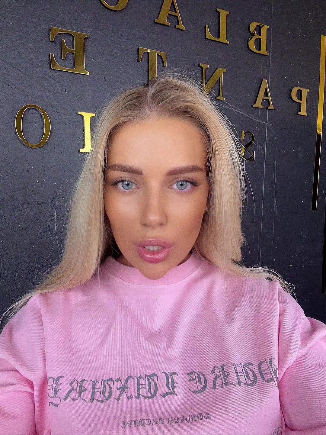 @Viktoriya