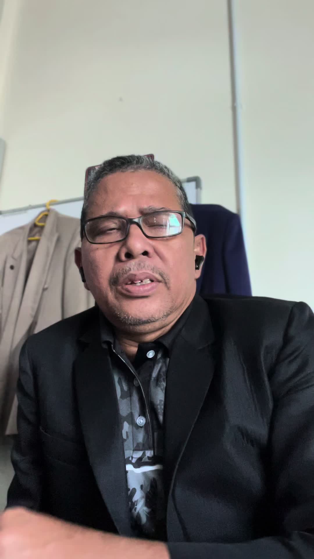 @Dr. Amran Aris
