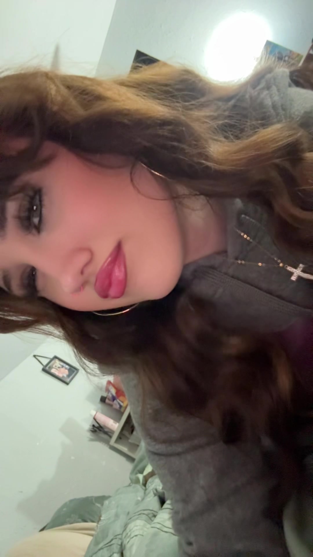 @𝐿𝒾𝓋