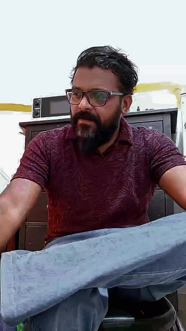@Sallu's dad 🦅🕊️