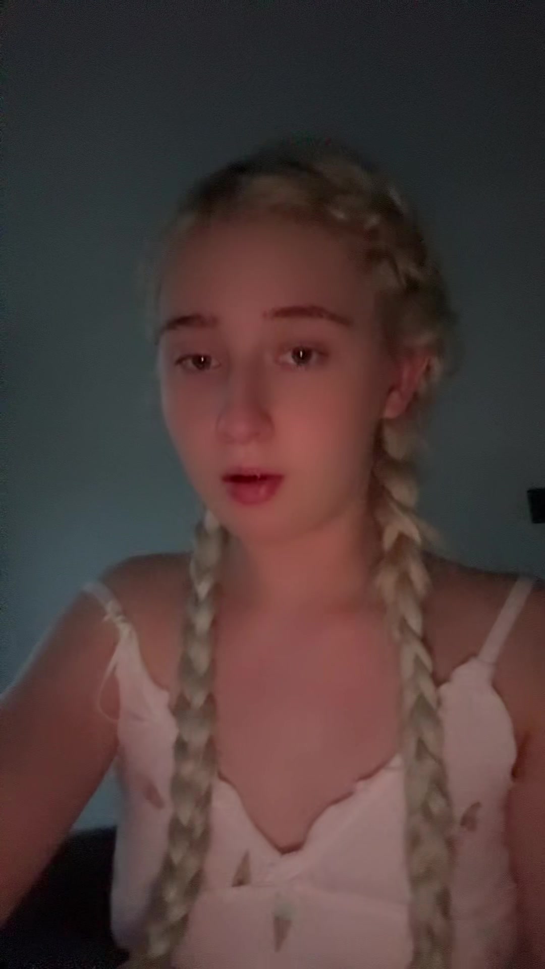 @harleymaeee2