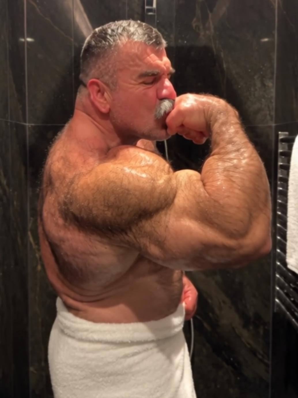 @francisco dominguez(wrestler)