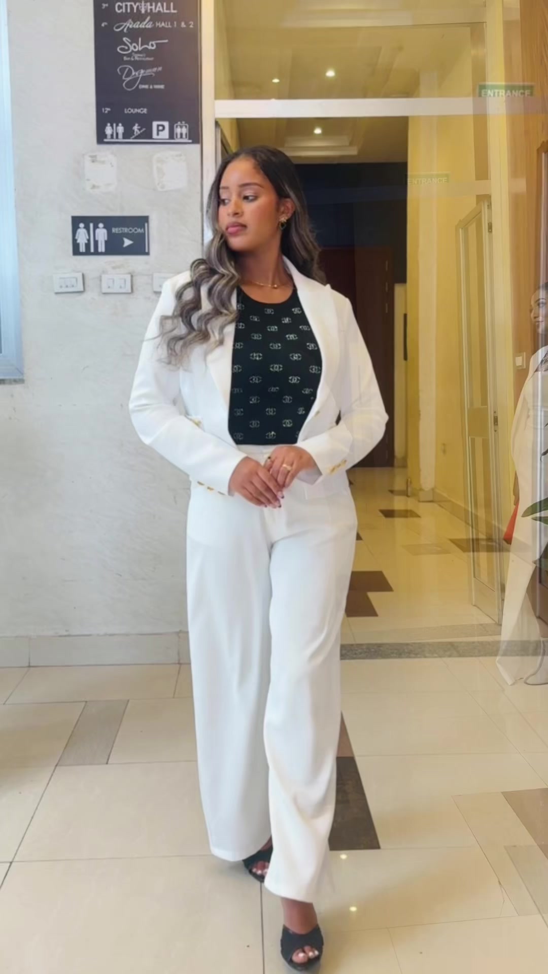 @Bella (እ-ኑ)