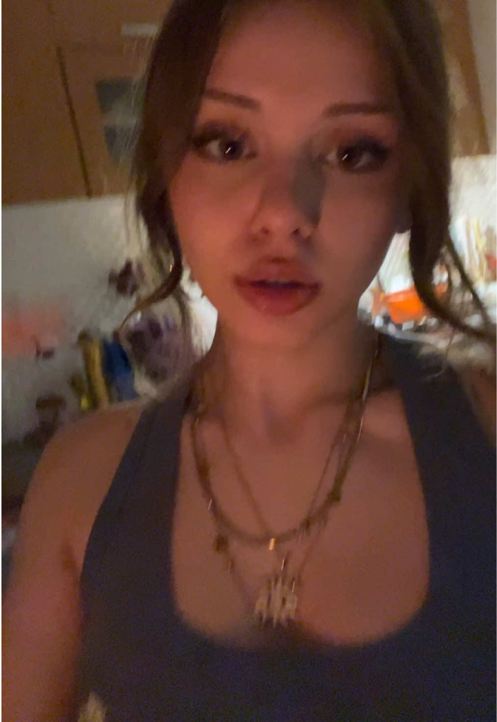 @Liya