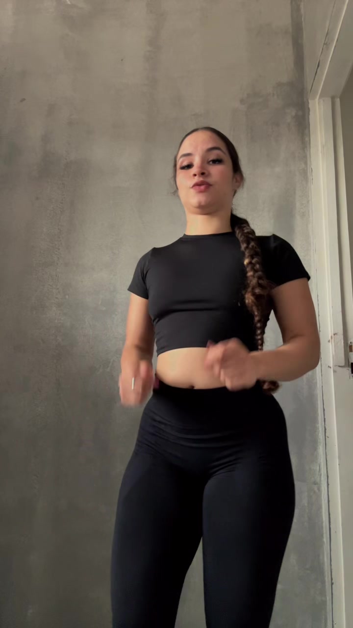 @Larissa