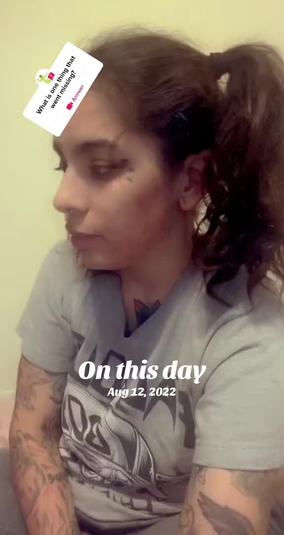 @MonaKombat