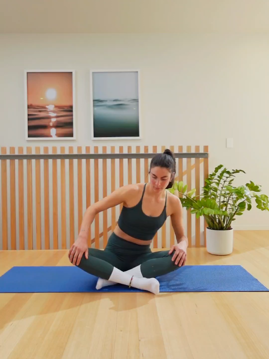 @Sara | Yoga & Pilates teacher
