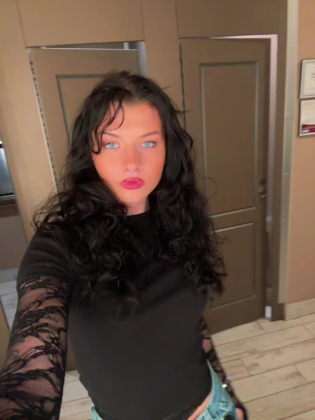 @lala .