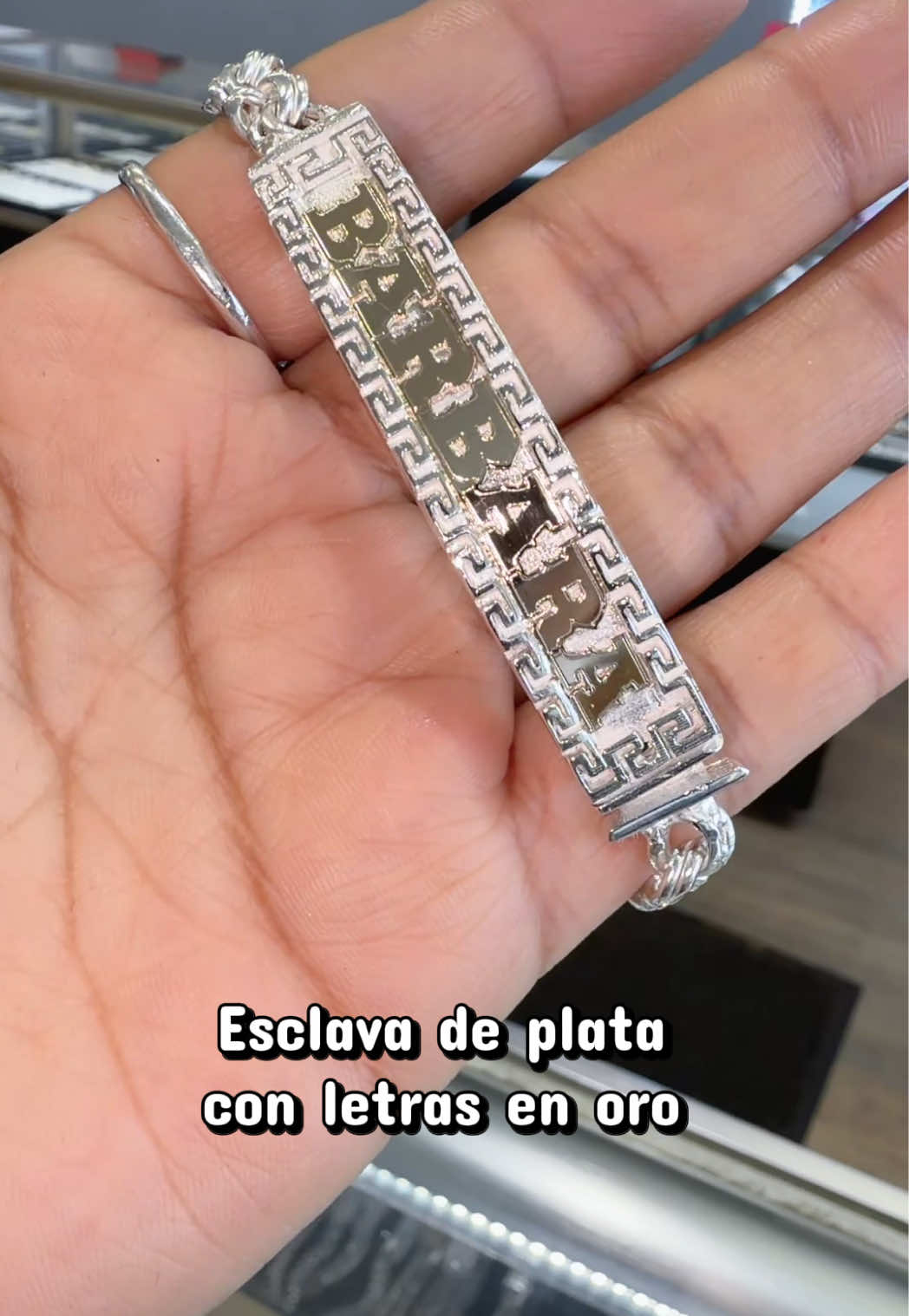 @Tito&rsquo;s Jewelry