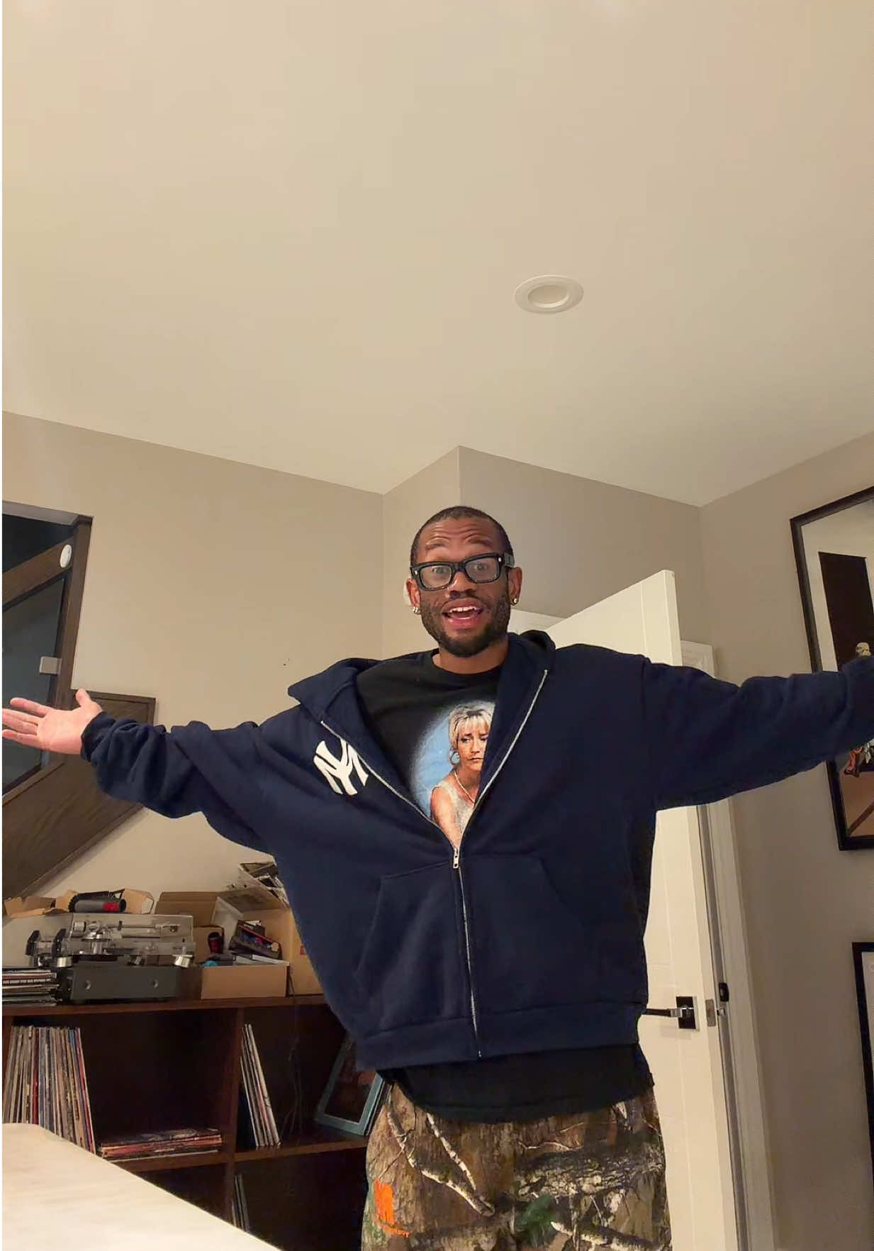 @MeechOnMars