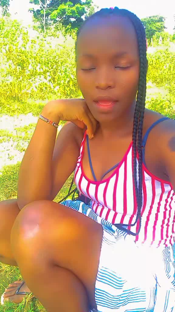 @Terry lastborn 👩&zwj;🍼