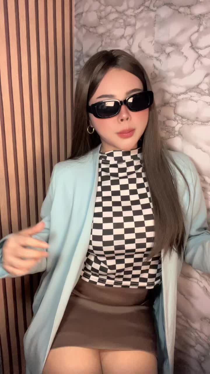 @🐷