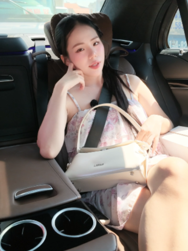 @Chị Đẹp Hương Ly