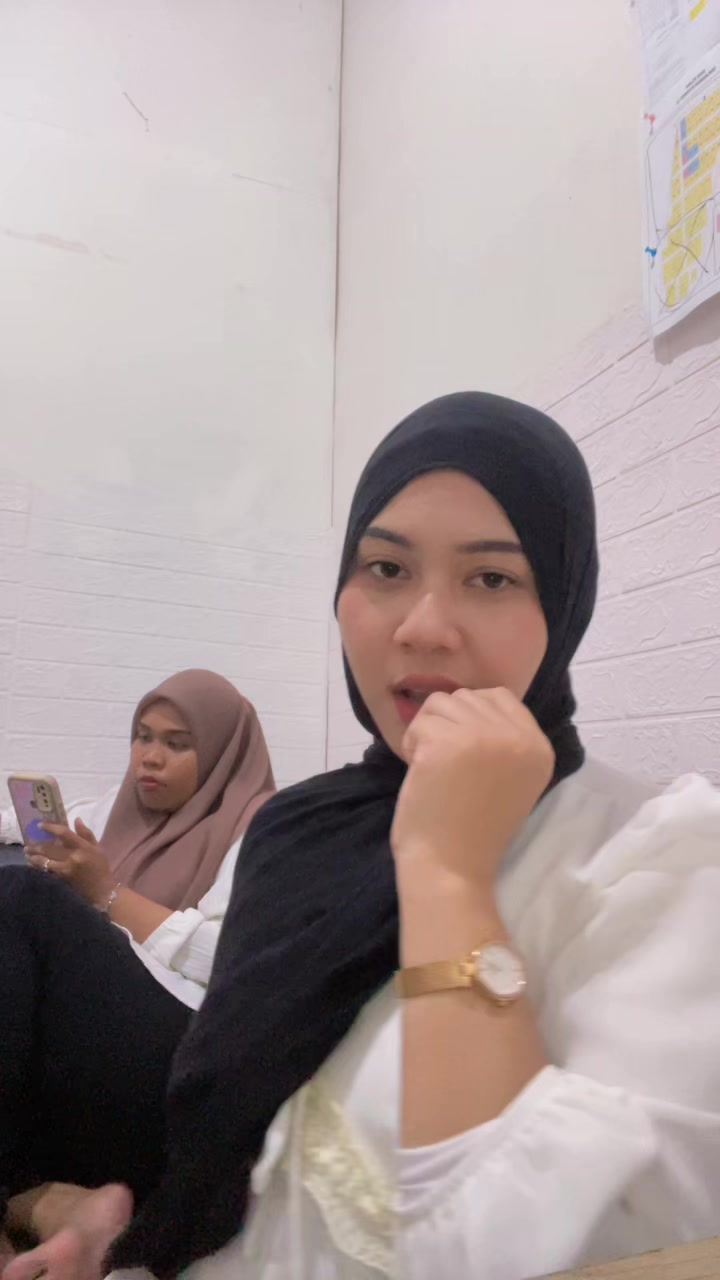 @indah_