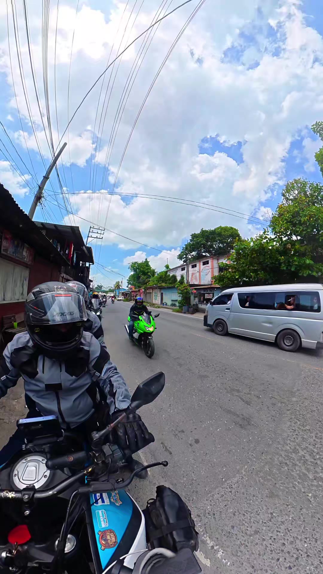 @⛽ Route explorers Biker 🏍️