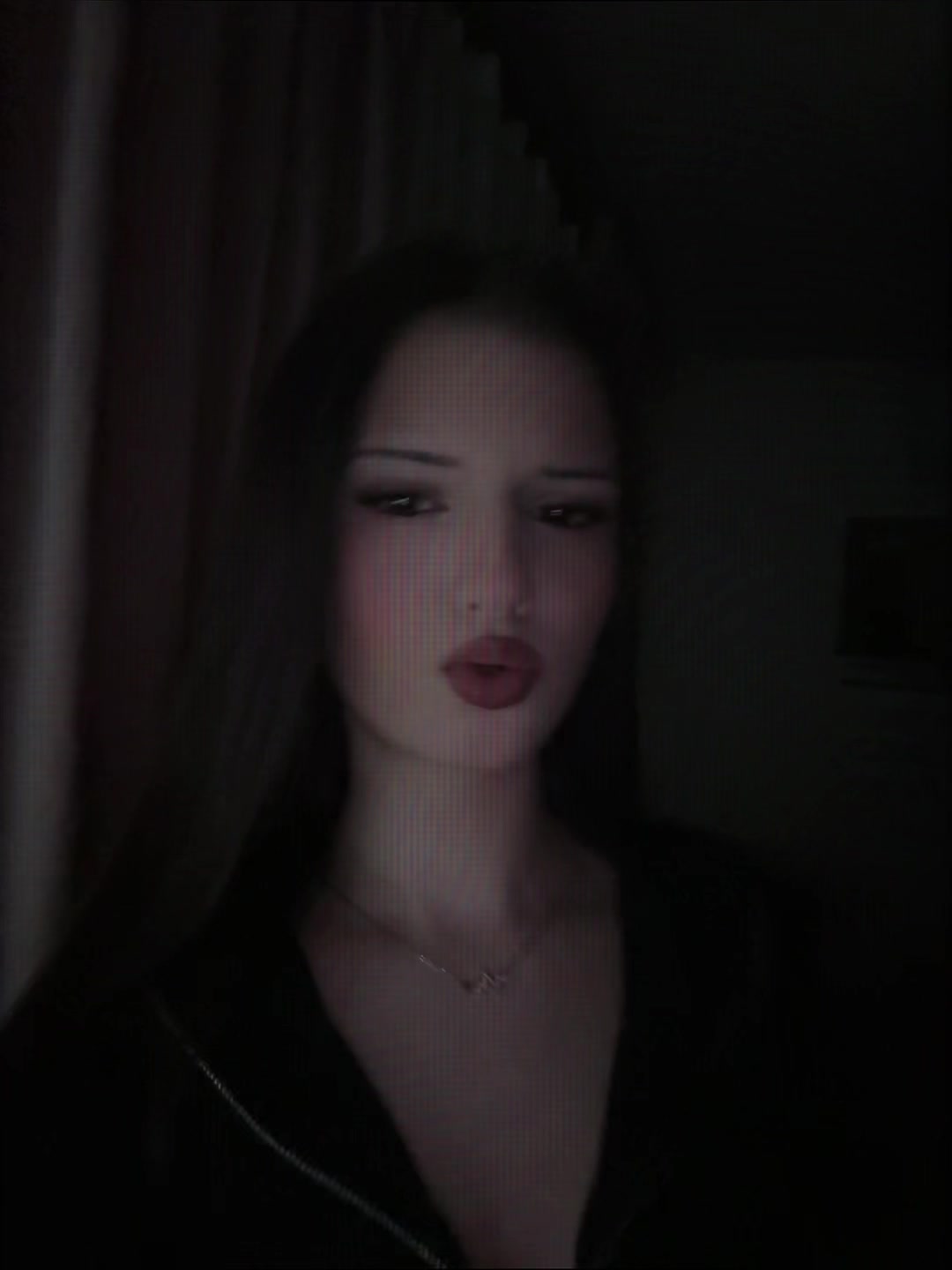 @nikolovskaaa