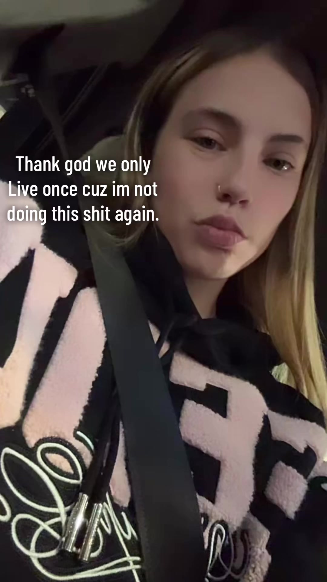 @🎭